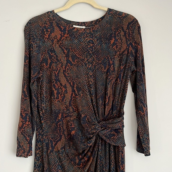Joie Meika Printed Midi Sheath Dress Peacock Snakeskin Size large 3/4 Sleeve - Picture 3 of 6